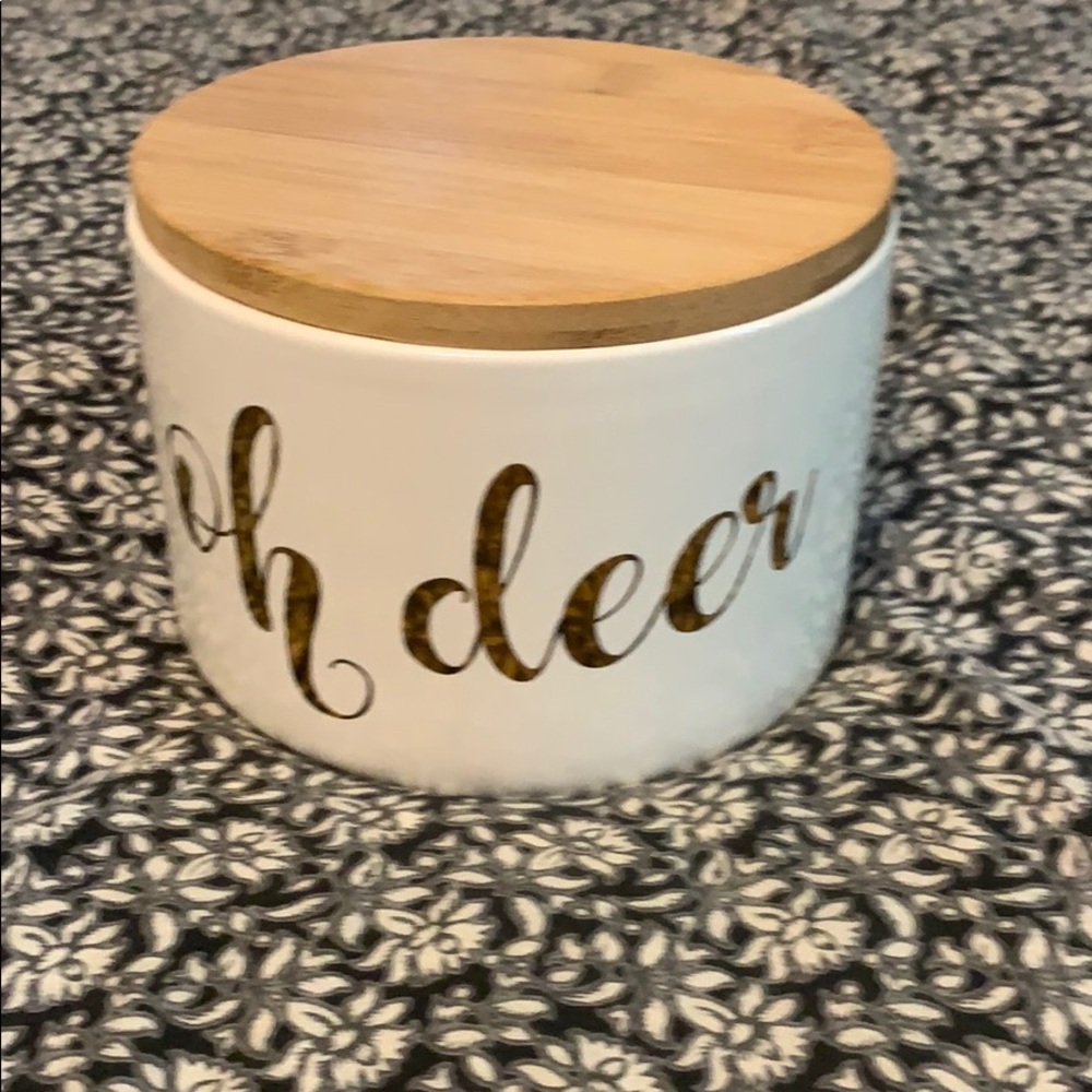 Oh Deer container